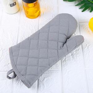 Wholesale Bbq Grill Heat Resistant Oven Gloves Fire Resistant Coating Insulated from china suppliers