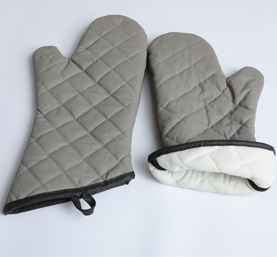 Wholesale Quilted Terry Cloth Lining Heat Resistant Kitchen Gloves Flame Retardant Coating from china suppliers