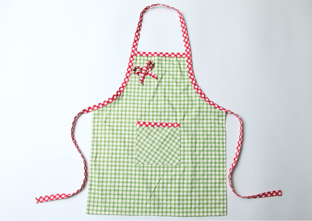 Wholesale Fashionable Cute Cooking Aprons Convenient Use  For Promotional  / Gift Purpose from china suppliers