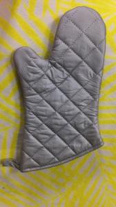 Wholesale Customized Patterns   Baking Oven Gloves , Microwave Oven Gloves Easy Slip On from china suppliers