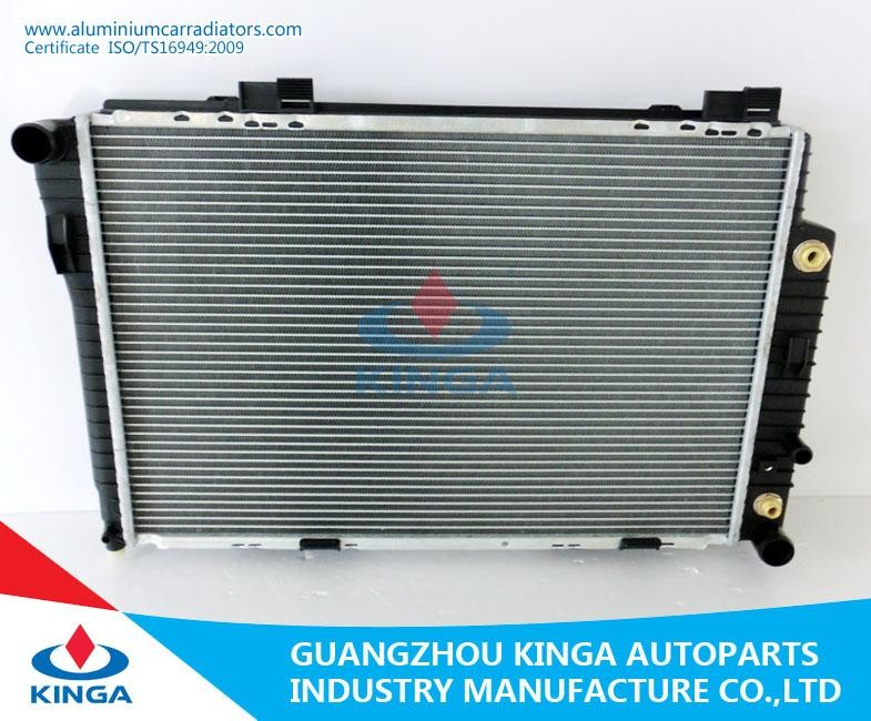 Wholesale Plate Custom Auto Radiator Mercedes Benz Radiator PA 617*418*32mm from china suppliers