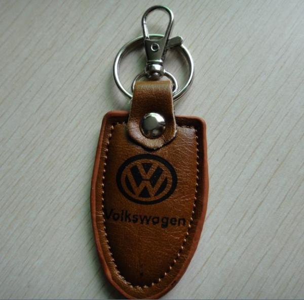 wholesale custom leather keychain manufacturer China of item 98873162