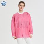 Nonwoven Pink Disposable Lab Coats Blood Proof Waterproof Lab Jacket