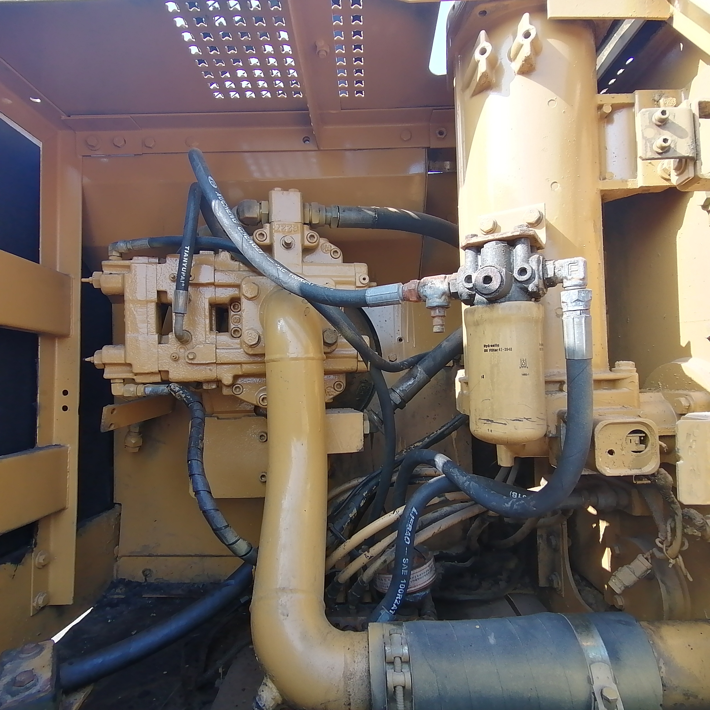 Engine Power 100kW Used CAT 320BL Crawler Excavator Excellent Condition