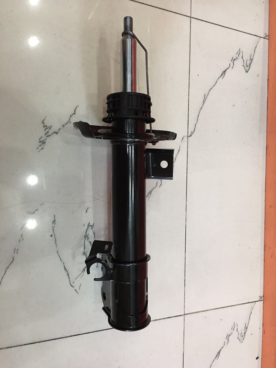 Black Hydraulic Auto Shock Absorbers 2033204530 For Mercedes Benz W203
