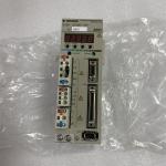 Yaskawa SGDH-02AE-OY AC SERVO AMPLIFIER 1 PHASE 200-230VAC 0.2KW NEW