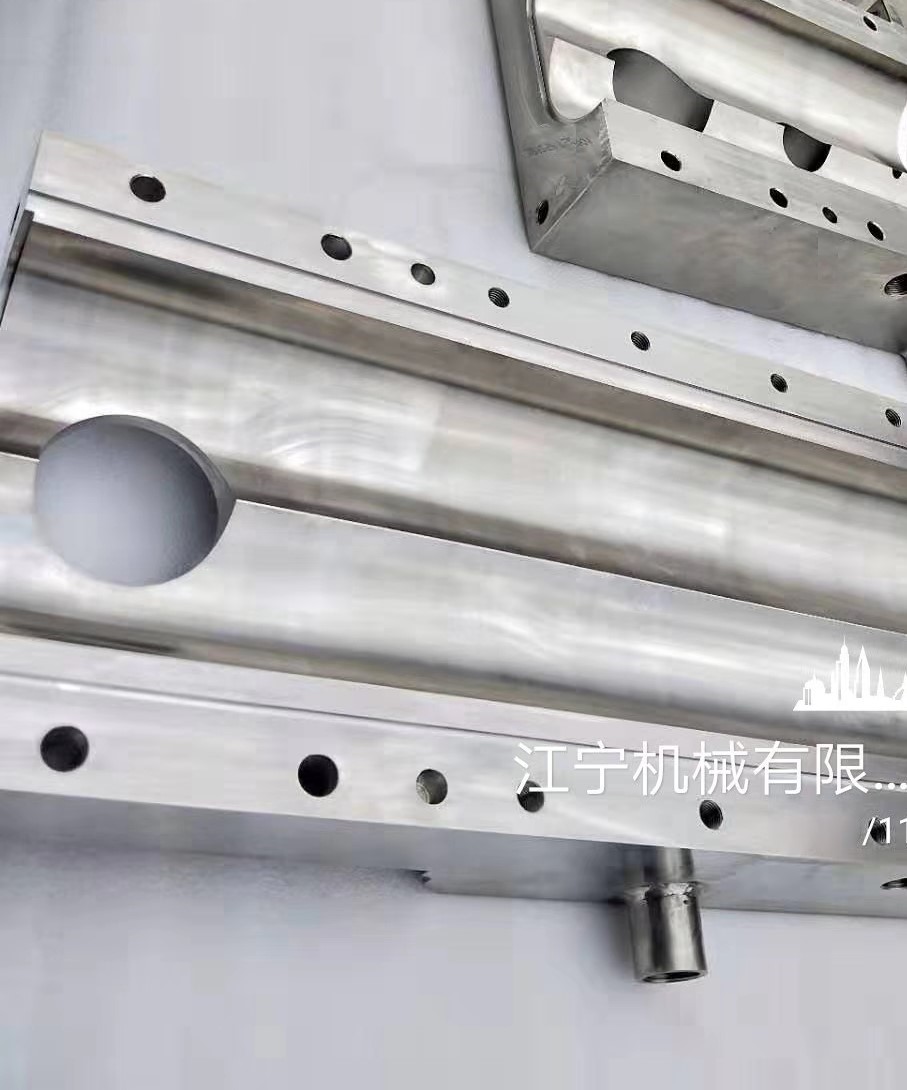 Wear Corrosion Resistance Twin Screw Extruders Splitting Barrels With Cooling System