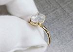 1.5ct Oval Cut Lab Grown Moissanite Ring 14K Gold Material 0.7×0.9cm size
