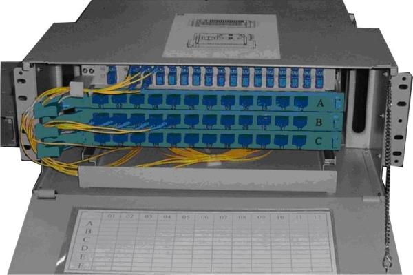 175 * 482 * 320mm 4U 36 Cores Fiber Optic ODF Unit Box appliy in network