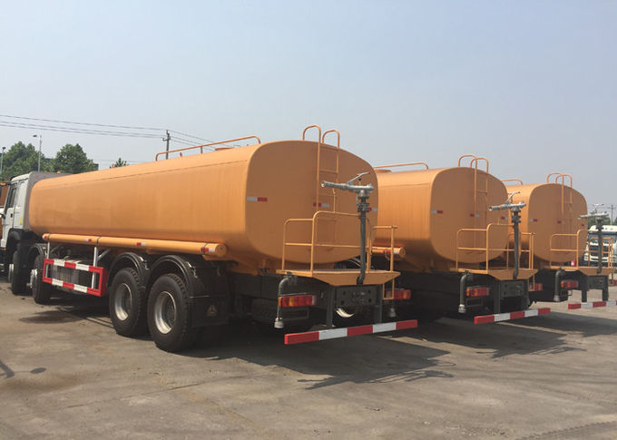 SINOTRUK Potable Water Truck 25-35CBM WD615.69 336HP LHD 8X4 IFA
