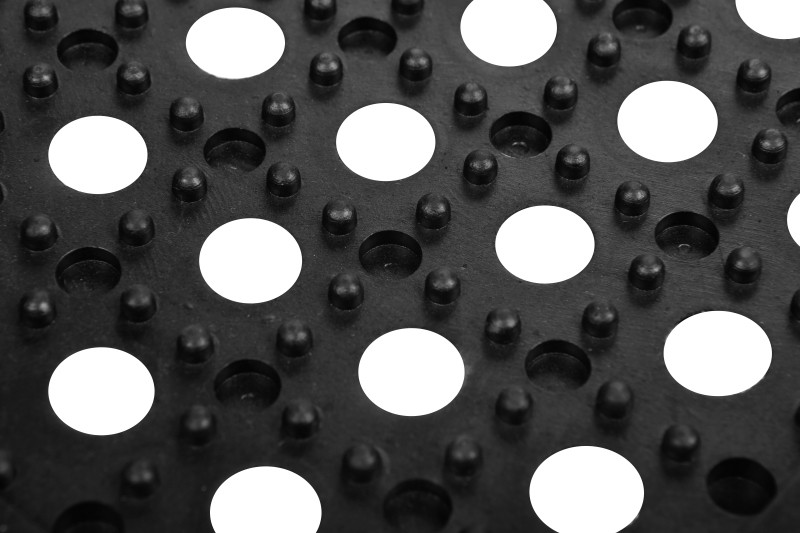 Rubber Flooring Mat Antifatigue Mat Anti-slip Rubber Mat With Holes Interlocking Open Holed Tiles