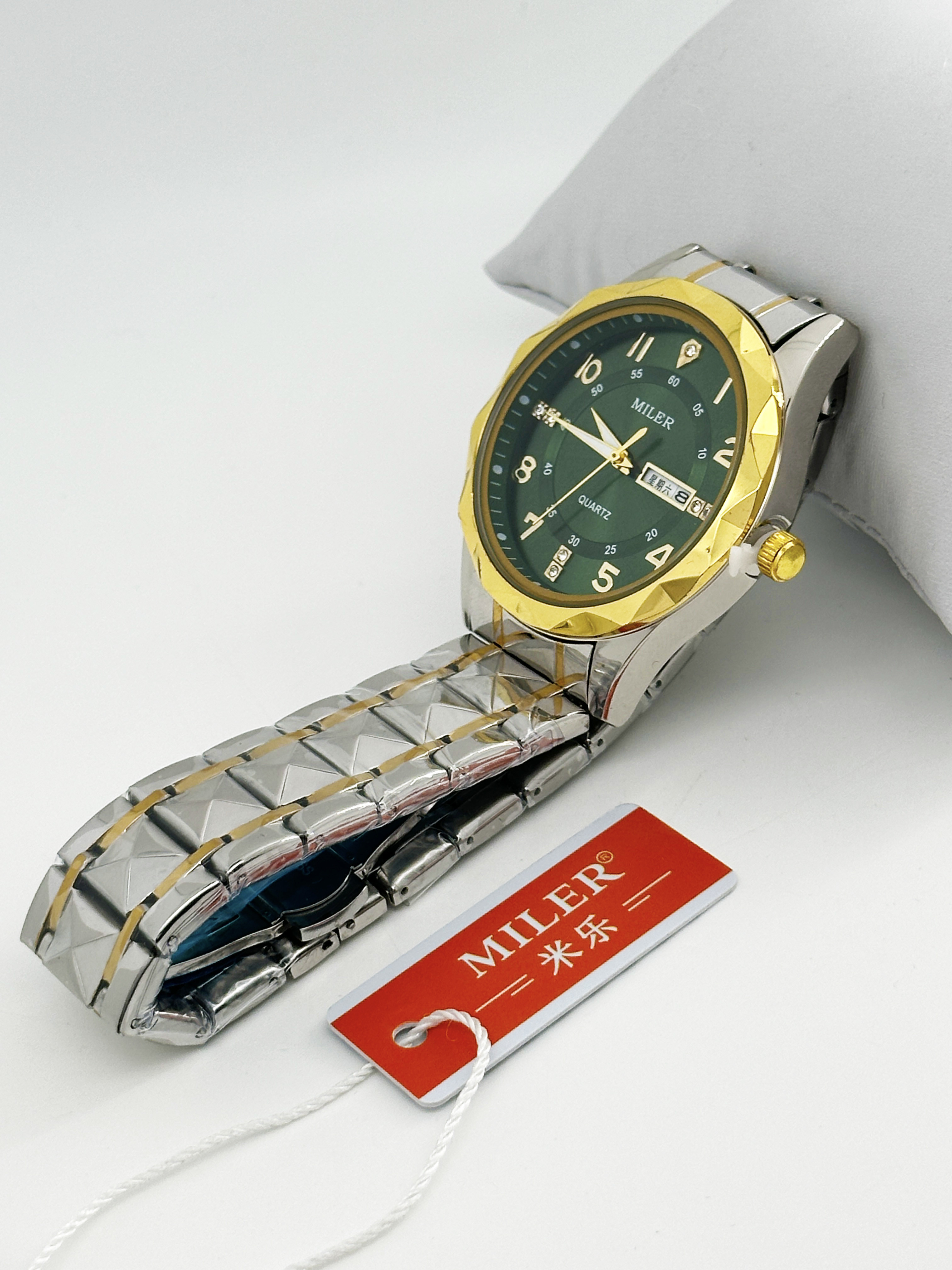 2024 New Men's Watch Luxury Waterproof Luminous Quartz Watch Designer Watches
