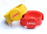 Noctilucous Silicone UHF RFID Chip Wristband Long Range For Amusement Park