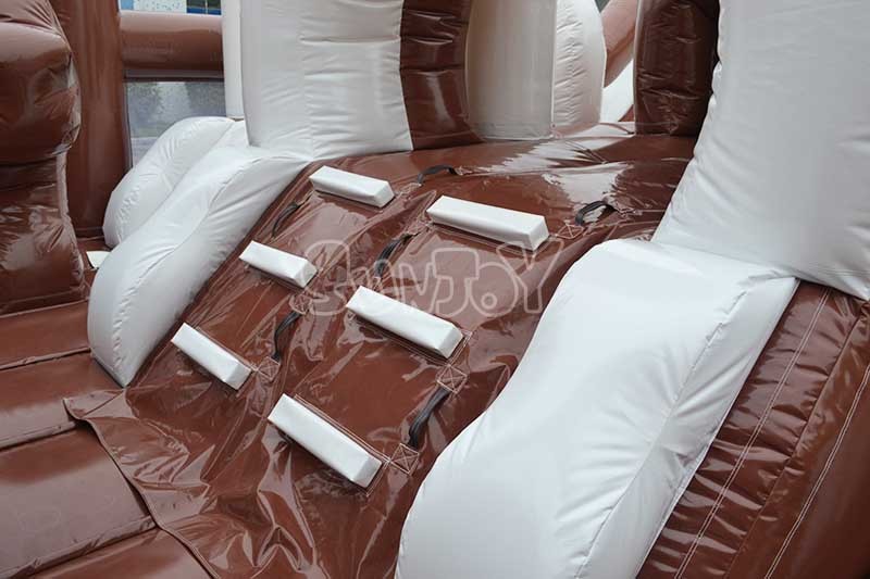 Indoor Chocolate 0.55mm Plato pvc Inflatable Amusement Park