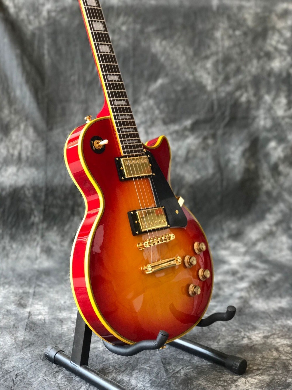 Custom Sunburst color electric guitar Custom LP 60 guitar