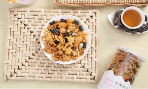 Wholesale Multi Flavor Chilli Small Round Rice Crackers Retail Packing Private Label from china suppliers