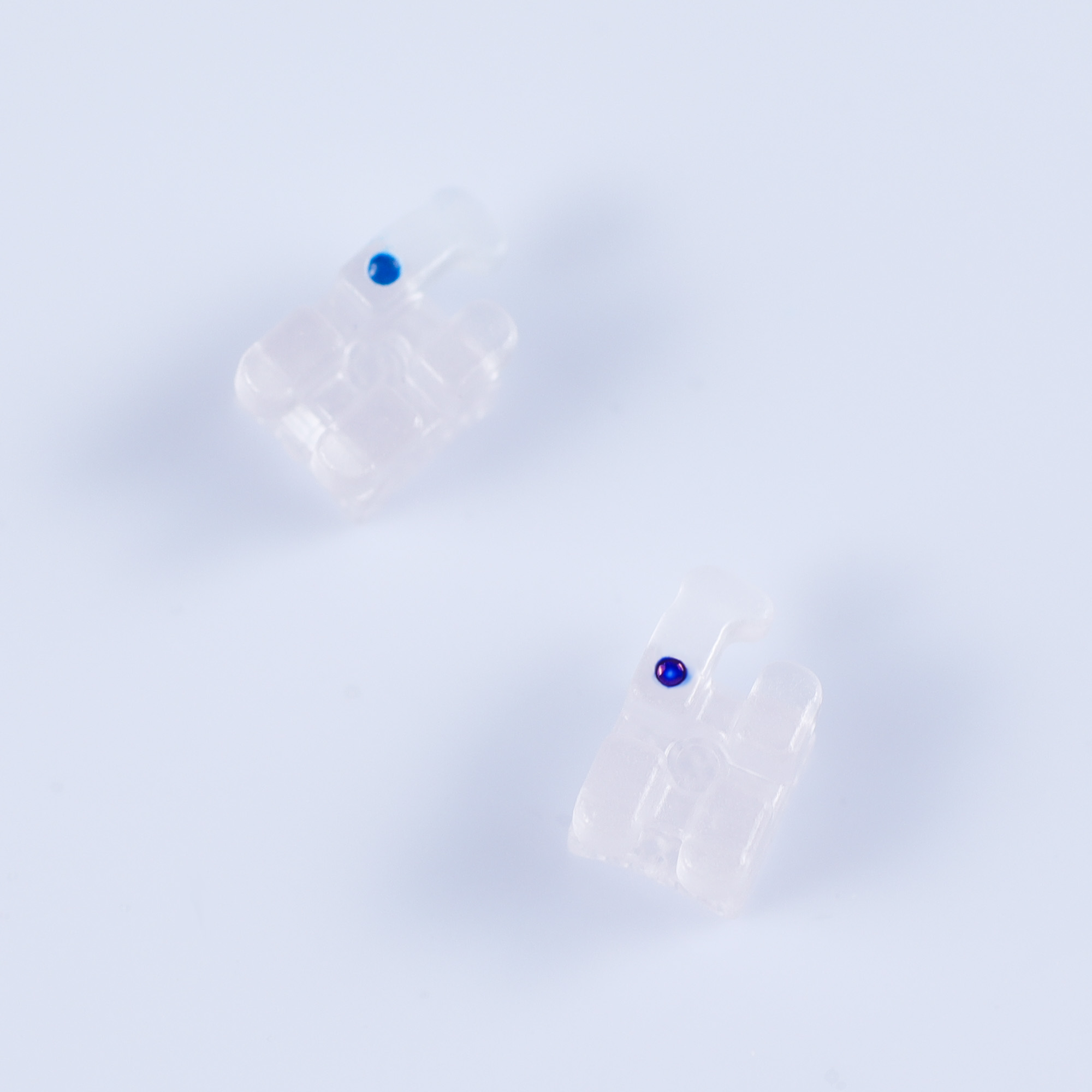 Class II Dental Orthodontic Bracket Monocrystalline Sapphire Instrument Self Ligating ODM