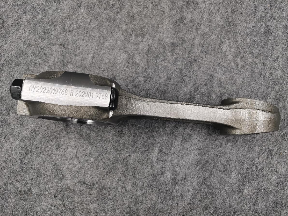 ISO16949 Certified 3.1kg DCEC 6CT8.3 Engine Connecting Rod for Improved Engine Performance