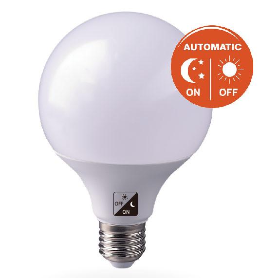 Instant On Dusk Till Dawn Sensor Bulb , Dusk Till Dawn Lamps Well Heat