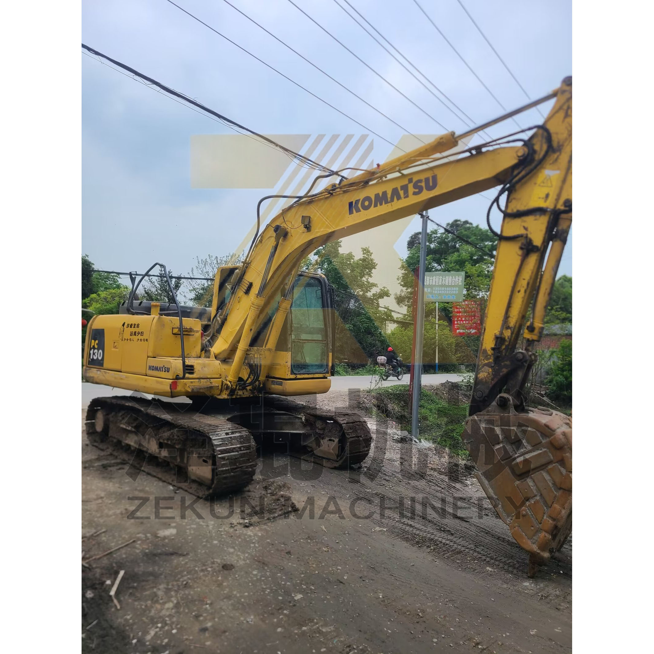 Second Hand Komatsu PC130-6/7/8M0 Excavator for Trench Digger in Excellent Condition