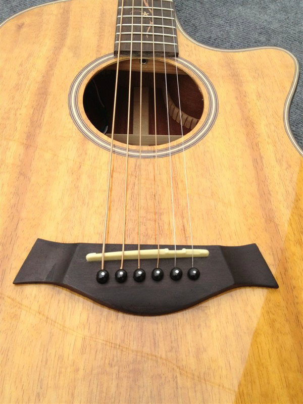 Free shipping import Tay k240 acoustic guitar with fishman101 EQ nature color