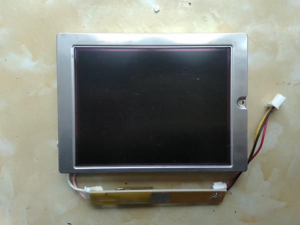 F-51477GNF-SLY-ALN Kyocera 4.7INCH LCM 320×240RGB 150NITS YG-LED INDUSTRIAL LCD