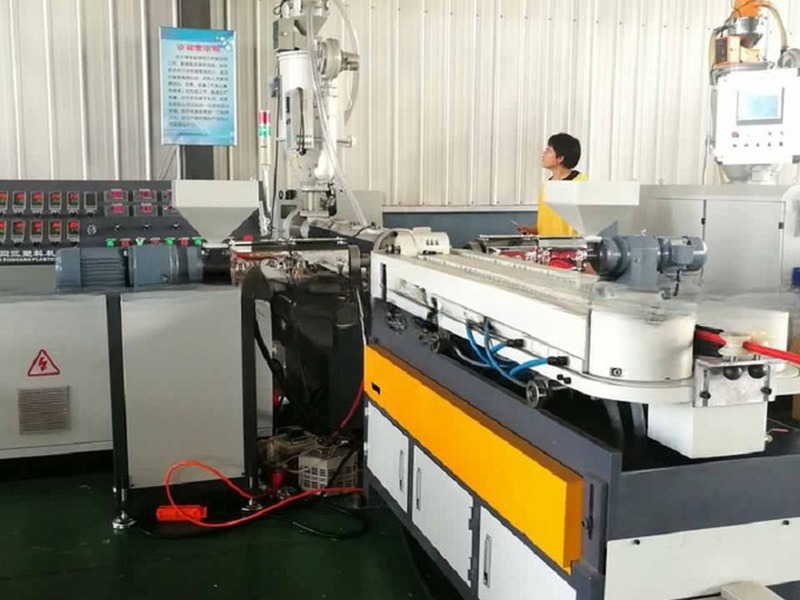 Easy to Learn PE PP PVC Single Wall Corrugated Pipe Line