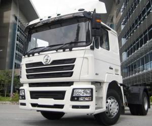 Wholesale SHACMAN F3000 Tractor Truck 4x2 400HP EuroII White Shacman Tractor Head from china suppliers
