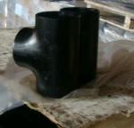 Black Painting Dn15-Dn1200 Carbon Steel Tee Pure Seamless Weld Ends