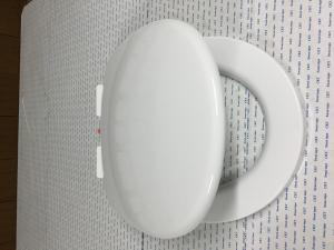 Wholesale Export toilet cover plate to slow down toilet seat cover type V toilet lid O toilet lid U type toilet cover plate from china suppliers