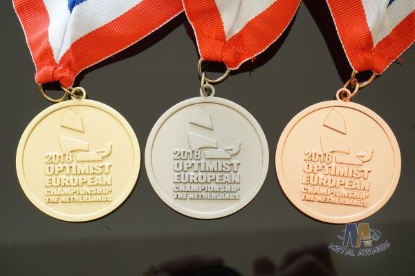 Customized Metal Award Medals Running And Marathon Medallions Championship Gifts