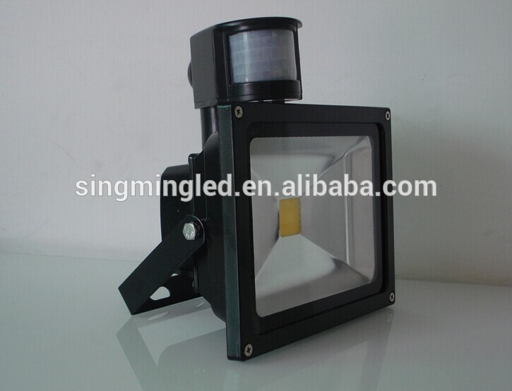 LED Aluminum Lamp Body Material motion sensor LED flood light with 3 years warranty