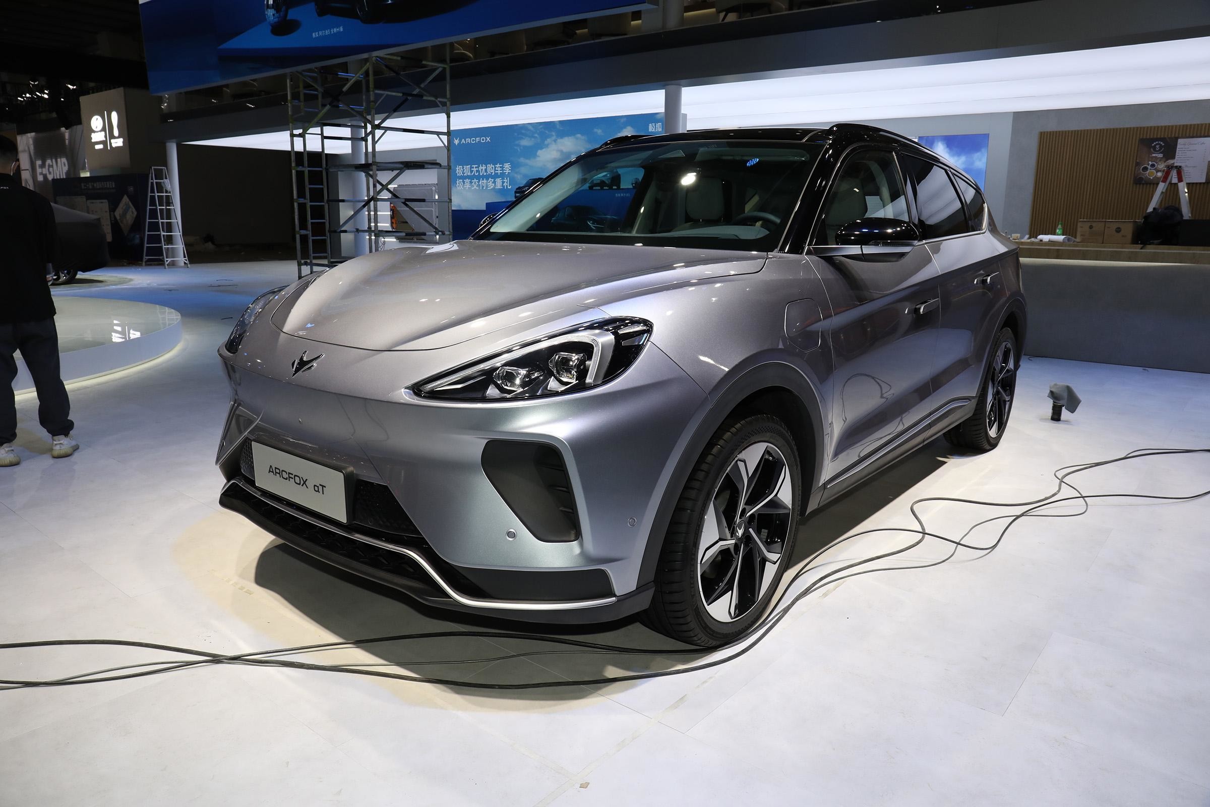ARCFOX Alpha T 2022 480S+ 160KM 5 Door 5 Seats Electric SUV Car