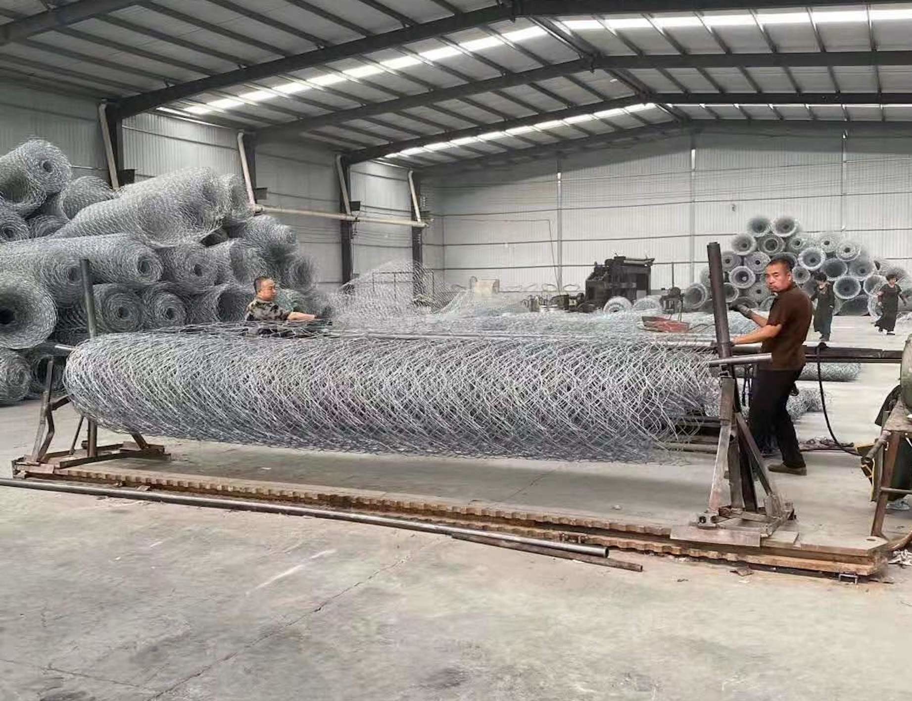 Low Carbon Steel 0.3mm Powder Coated Welded Wire Mesh 4mm Gabion Hex Wire Netting