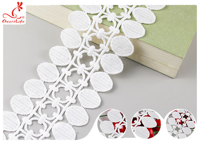 Polyester Embroidered Guipure Water Soluble Lace / Pom Pom Lace Edging
