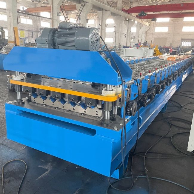 Steel Electric Corrugated Steel Panel Roll Forming Machine PLC Control