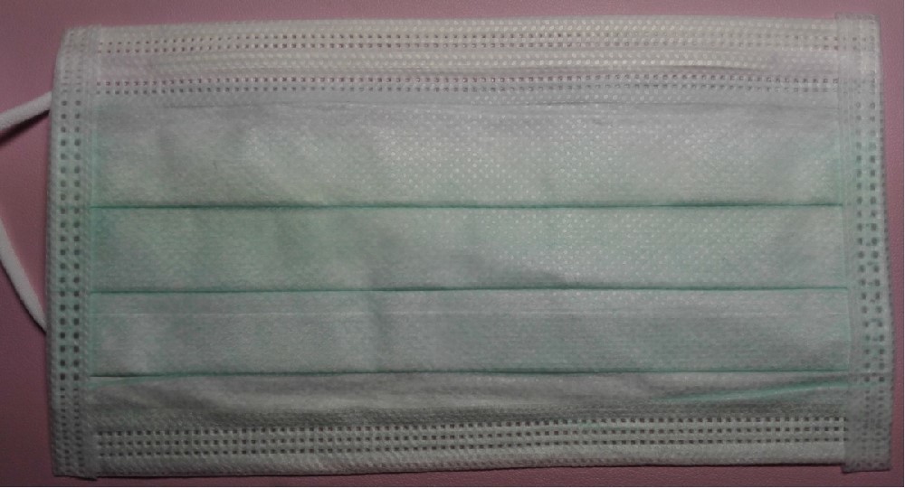 3 Ply Non Woven Disposable Earloop Face Mask Fluid Resistant 8 Gsm - 260 Gsm
