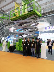 Wholesale Hydraulic Rough Terrian Scissor Lift Platform Machine Working Height 15m from china suppliers