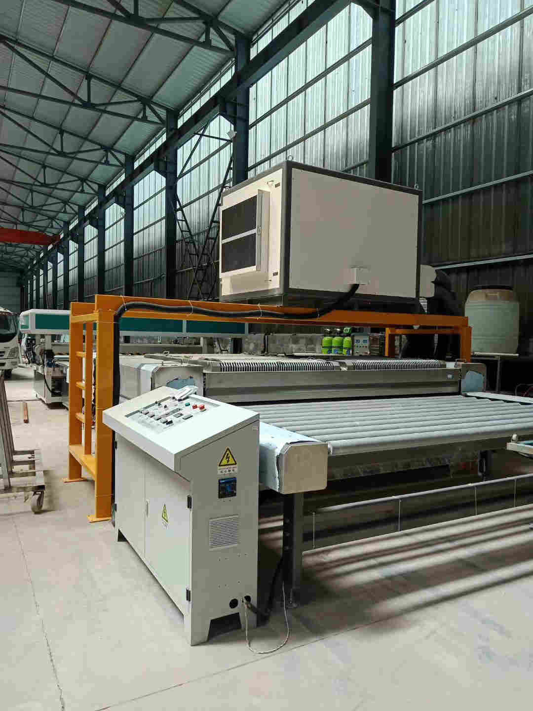High Efficient Horizontal Glass Washing Machine 3mm-25mm Glass Thickness