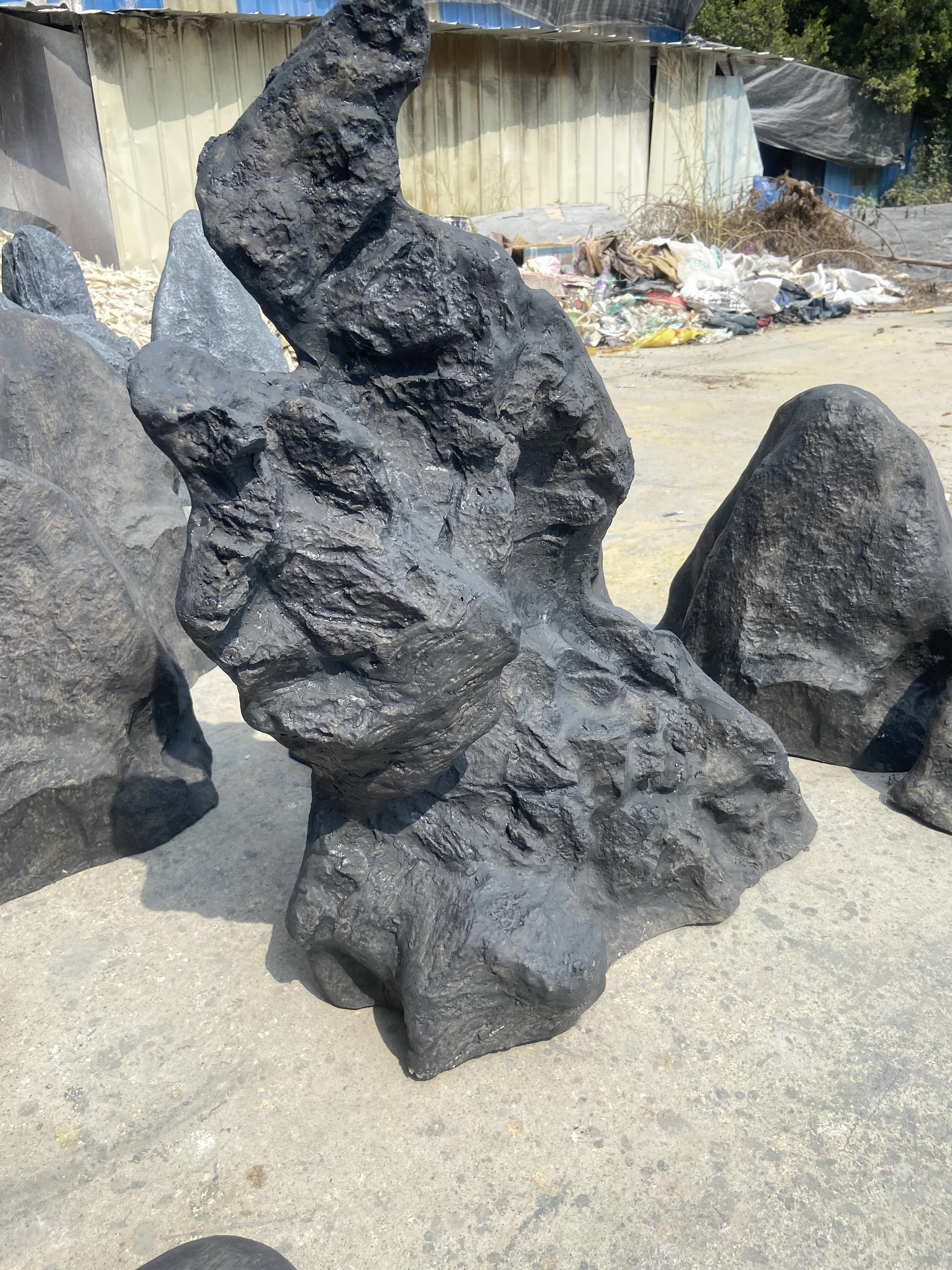 Soak Up The Rockery Fake Stone Figure Custom Outdoor sculpture 30CM