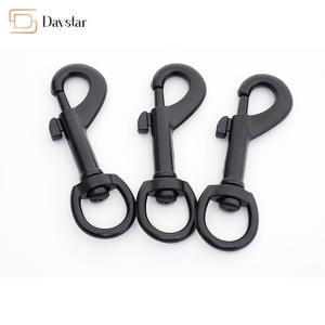 Wholesale Heavy Duty Metal Swivel Snap Hooks Pet Buckle , Trigger Clip Dog Leash Hook from china suppliers
