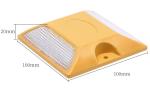 Traffic Safety Plastic Reflective Road Stud in Yellow 100X100X20mm for Traffic