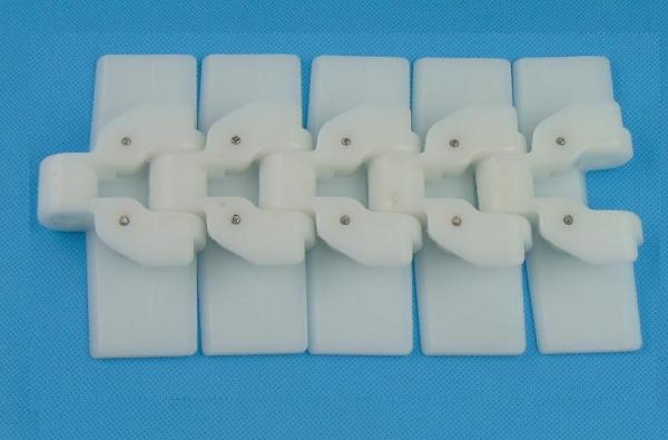 white color Plastic table top chains 440tab-k472 flexible top chains pitch 19