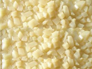 Wholesale IQF Frozen White Peach Dice / Cube, peeled and pitted, blanched from china suppliers