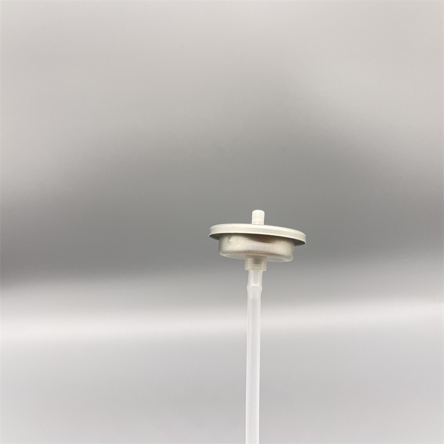Premium Snow Spray Valve - Precise Dispensing, Festive Fun Specification