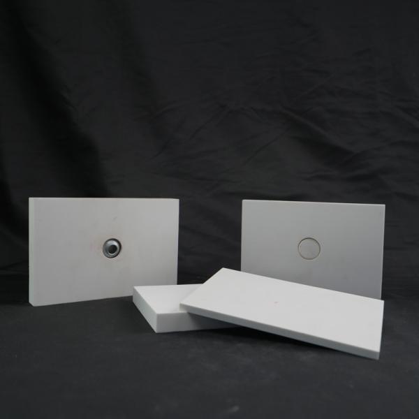 Thermal Expansion 7-8 X 10-6/K Alumina Ceramic Plates 15-20kV/mm Dielectric