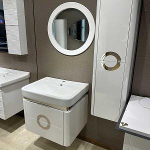 China Modern Luxury Wall Mount White Bathroom Vanity Floating Cabinet PVC Bathroom Vanities Cabinets with Sink on sale