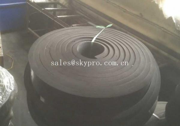 Quality Black Rubber Sheet Non Asbestos skirtboard rubber Natural Sponge , 1mm-100mm Width for sale
