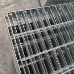 7mm Wire Pitch Anti Slippery Grating For Oil And Gas Industry