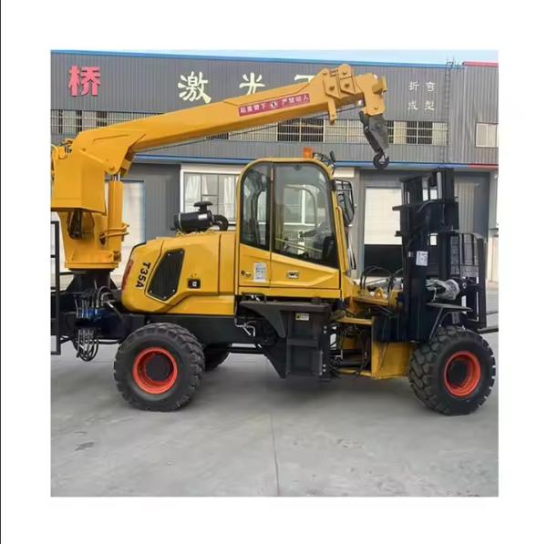 XDEM Versatile Off-Road Forklift Crane for Agricultural and Construction Sites